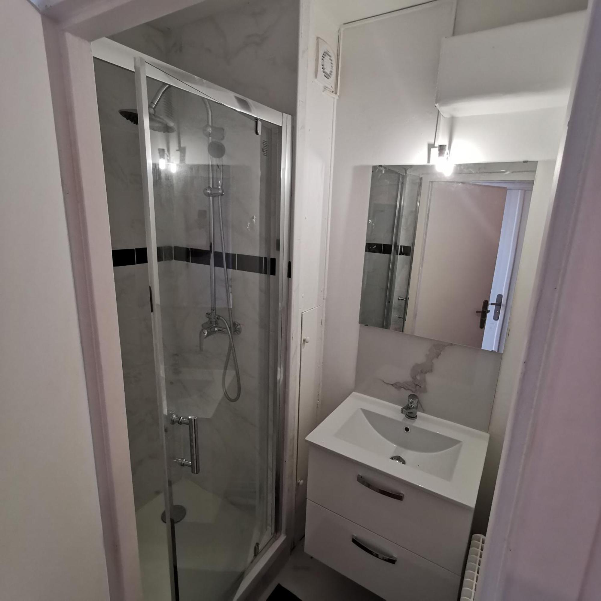 Confort Saint Marceau Homestay Orleans